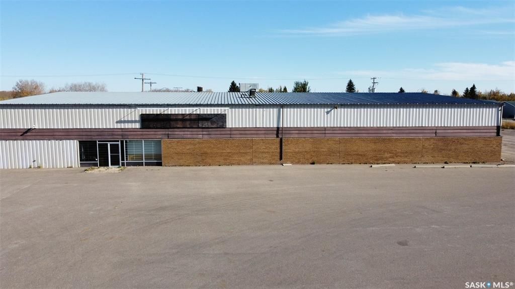 New real estate property listed in Fairview Heights, North Battleford!